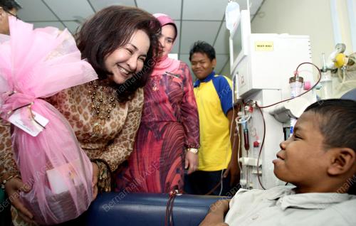 ROSMAH MANSOR