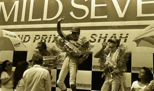 KL03_240390_GRAND_PRIX