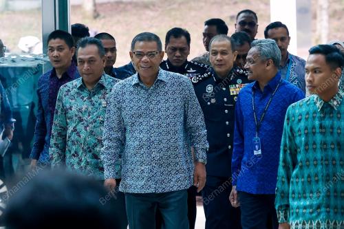DATUK SERI SAIFUDDIN NASUTION ISMAIL