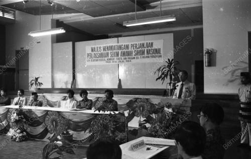 KL03_24082015_AMANAH_SAHAM