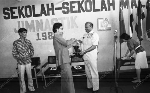 KL03_24082015_JIMNASTIK
