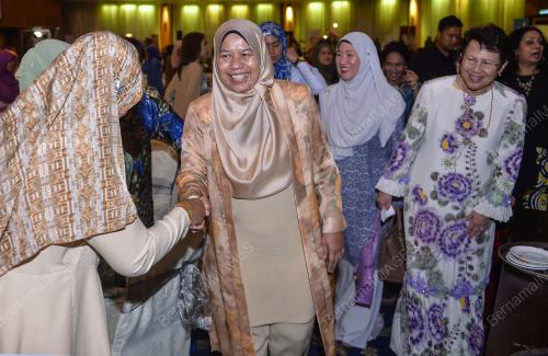 KL03_24082018_ZURAIDA_BN201808216305