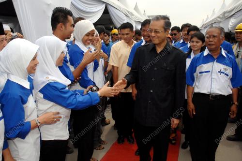 TUN MAHATHIR MOHAMAD