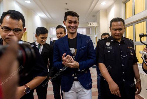 KL03_25012018_FARID_BN201801247048