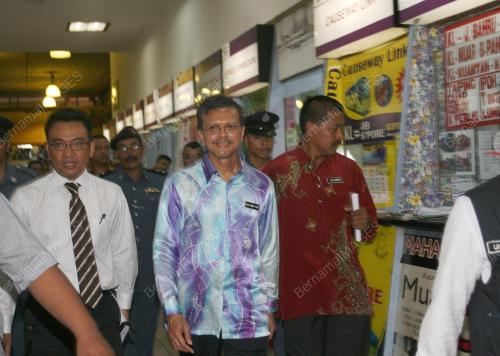 RAJA NONG CHIK RAJA ZAIBAL ABIDIN