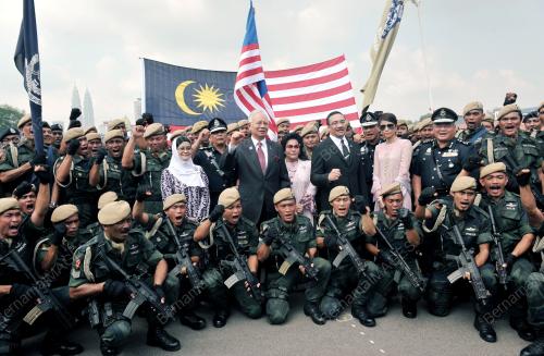 KL03_25032013_HARI_POLIS