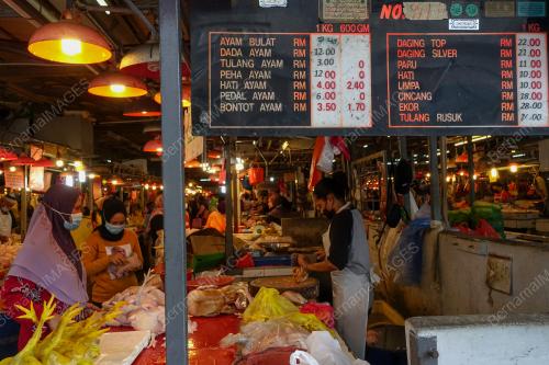 TINJAUAN PENIAGA DAN HARGA DIBAWAH AKTA AKHAP 2011
