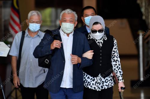 DATUK SERI BUNG MOKTAR RADIN