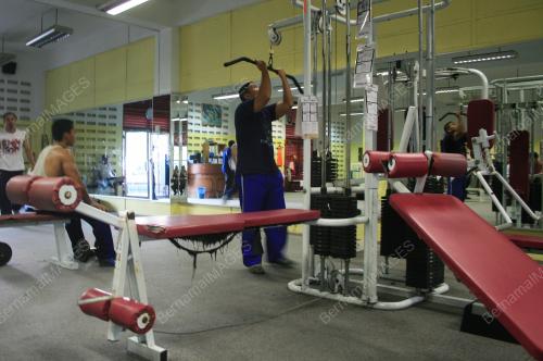 KOMPLEKS SUKAN KAMPUNG PANDAN