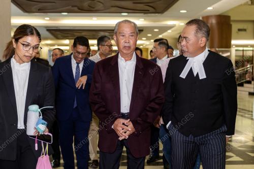 TAN SRI MUHYIDDIN YASSIN