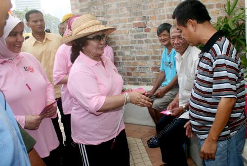 ROSMAH MANSOR