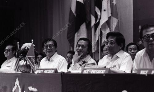 MAHATHIR MOHAMAD