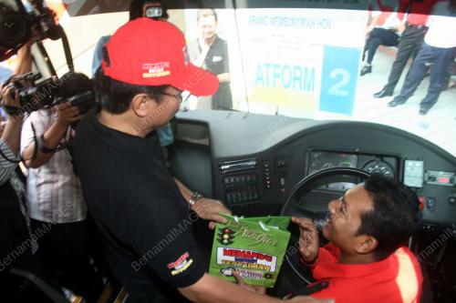 MOHD SHAFIE APDAL