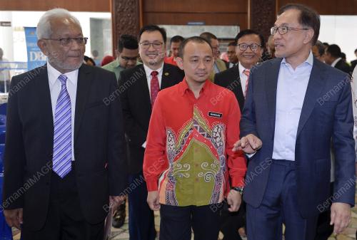 KL03_25092018_ANWAR_BN201809248834