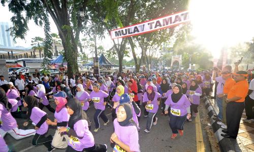 KL03_25112012_LARIAN