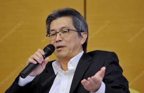 KL03_25112016_FORUM