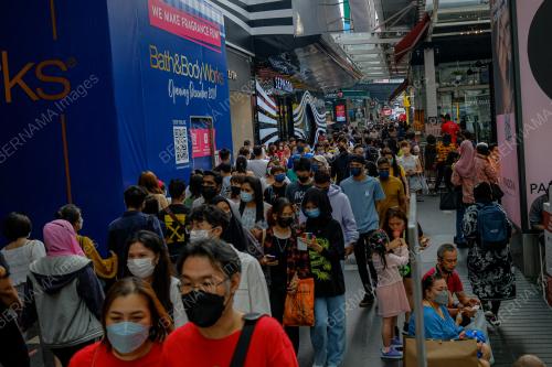 TINJAUAN KAWASAN TUMPUAN ORANG RAMAI