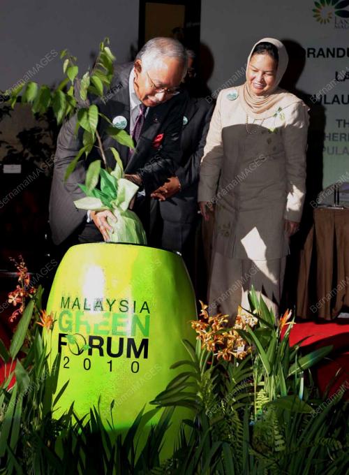 MOHD NAJIB TUN ABDUL RAZAK