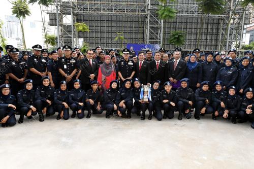 KL03_26042018_KOR_POLIS_BN201804256529