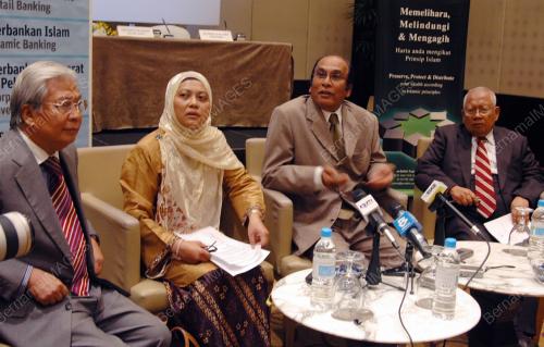 ABDUL AZIZ PERU MOHAMED
