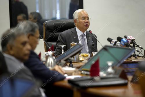 KL03_26052016_MESYUARAT