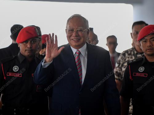 DATUK SERI NAJIB TUN RAZAK