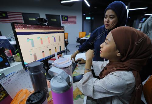 'TUMBLER' BUKAN SEKADAR BEKAS MINUMAN