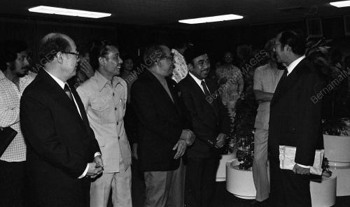 DATO' SERI DR. MAHATHIR MOHAMAD