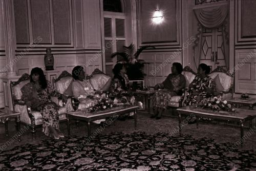 RAJA PERMAISURI AGONG