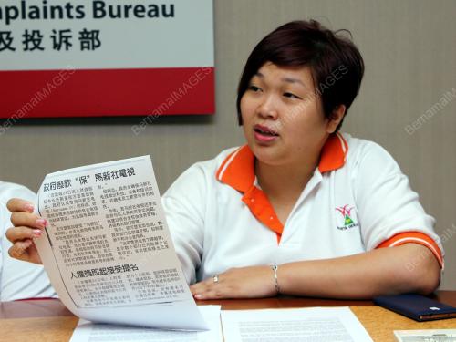 KL03_27022015_WANITA_GERAKAN