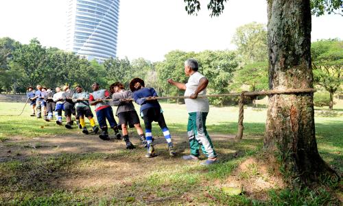 KL03_27042012_PUZI