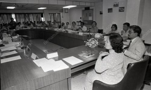 SIDANG AKHBAR