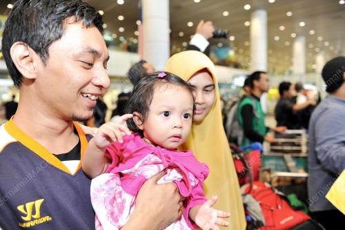 KL03_27082013_PELAJAR_TIBA