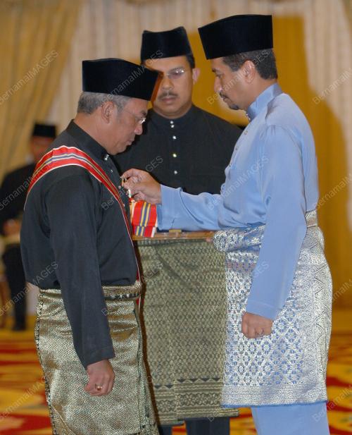 TUANKU MIZAN ZAINAL ABIDIN