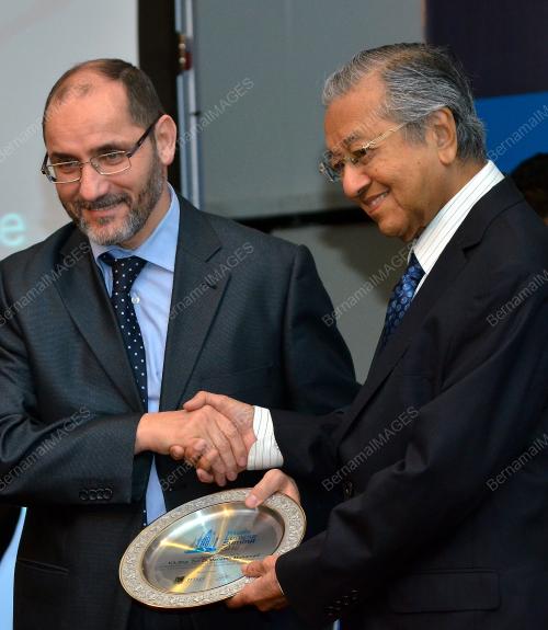 KL03_27112015_TUN_MAHATHIR