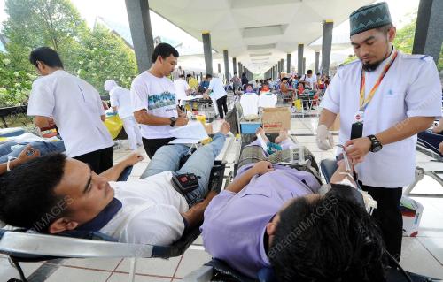 KL03_27122013_DERMA_DARAH