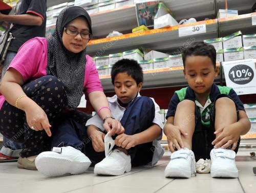 KL03_27122014_PUTERI