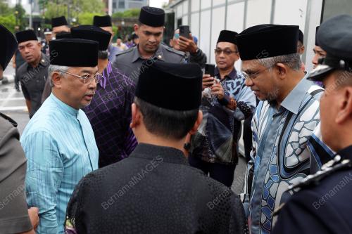AL-SULTAN ABDULLAH RI'AYATUDDIN AL-MUSTAFA BILLAH SHAH