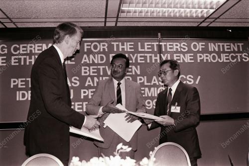 AGREEMENT BETWEEN PETRONAS, BP, AND IDEMITSU
