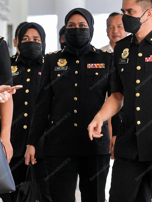 NUR AIDA ARIFIN