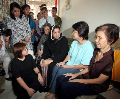 DATUK SERI SHAHRIZAT ABD JALIL