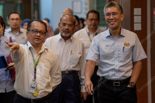 TENGKU DATUK SERI ZAFRUL TENGKU ABDUL AZIZ