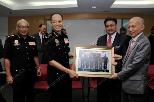 KL03_28092018_IKRAR_SPRM