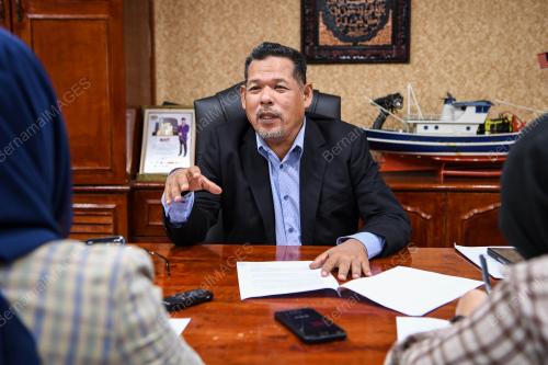 ABDUL HAMID BAHARI