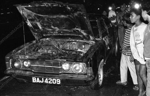 KERETA TERBAKAR