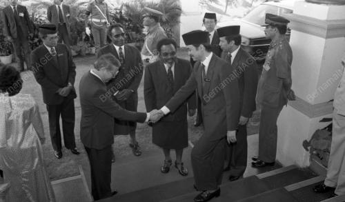 KL03_29012015_MENGHADAP_AGONG