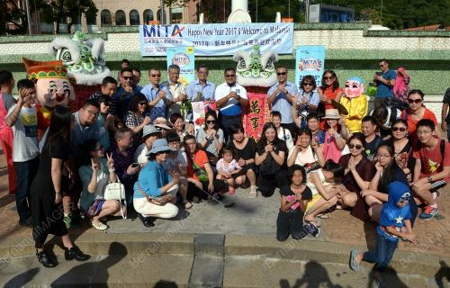 KL03_29012017_TARIAN_SINGA