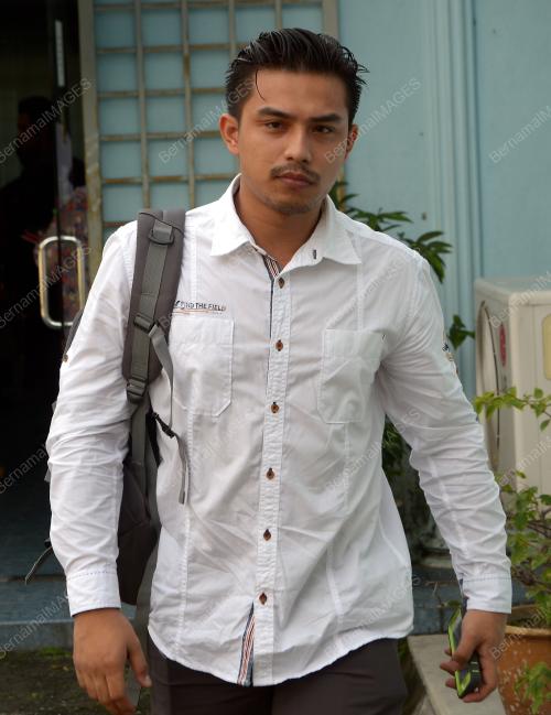 KL03_29052014_KES_ABBY_ABADI