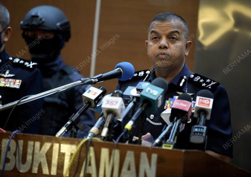 DATUK AYUB KHAN MYDIN PITCHAY