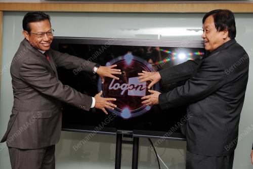 KL03_29062015_LOGON